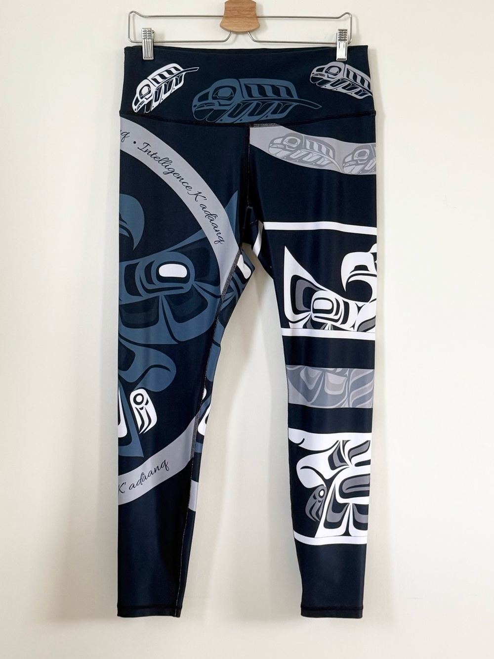 Haida Intuition Full-Length Leggings size L by NMNU for Yoga and Workout Wear